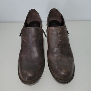 Born women's wedge booties sz 10